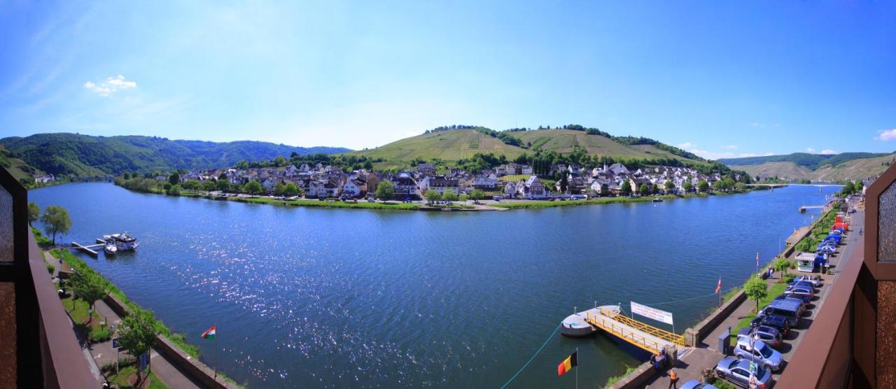 Luxus Apartments Mosel-Zeit Neu 2023 Zell Eksteriør billede