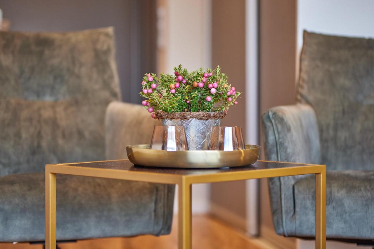 Luxus Apartments Mosel-Zeit Neu 2023 Zell Eksteriør billede