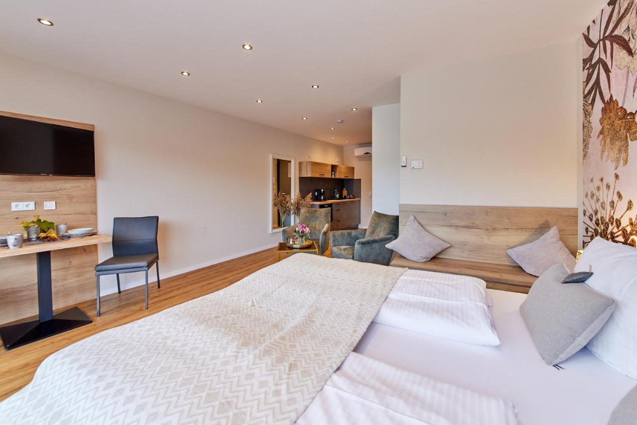 Luxus Apartments Mosel-Zeit Neu 2023 Zell Eksteriør billede