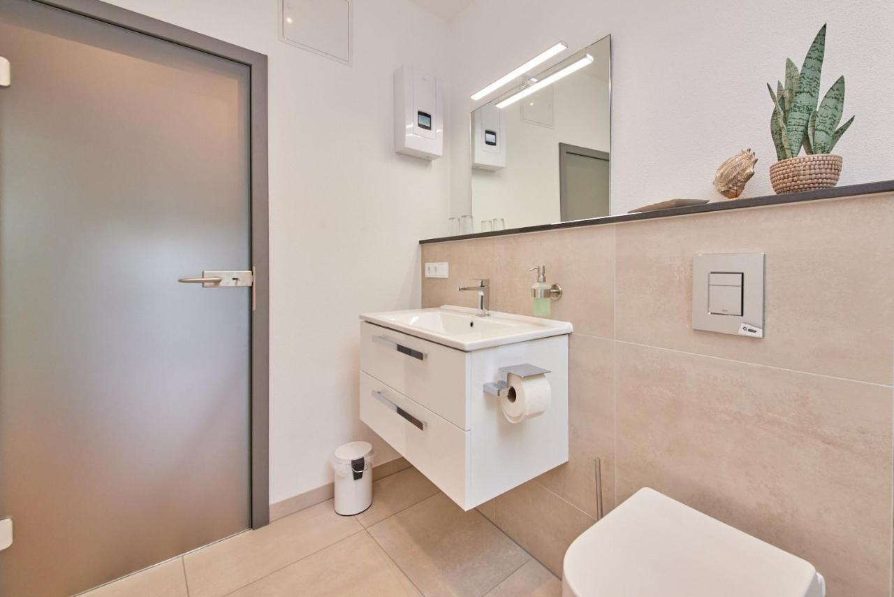 Luxus Apartments Mosel-Zeit Neu 2023 Zell Eksteriør billede